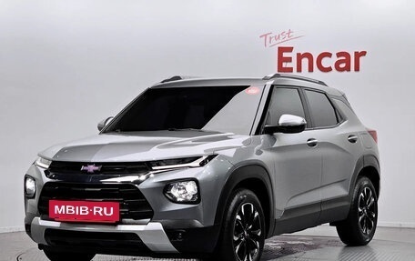 Chevrolet TrailBlazer, 2023 год, 1 500 000 рублей, 2 фотография