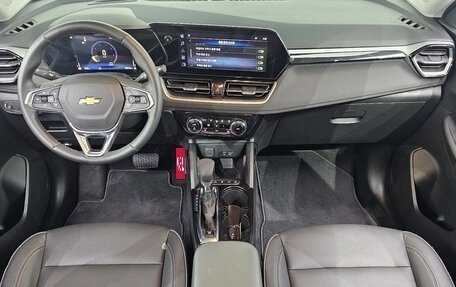 Chevrolet TrailBlazer, 2023 год, 1 500 000 рублей, 5 фотография
