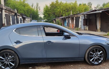 Mazda 3, 2020 год, 1 600 000 рублей, 2 фотография