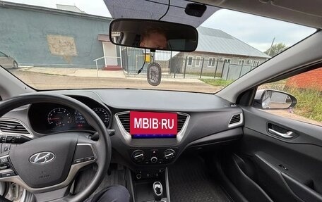Hyundai Solaris II рестайлинг, 2021 год, 1 599 000 рублей, 10 фотография