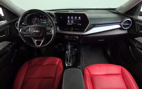 Chevrolet Trax, 2023 год, 1 200 000 рублей, 9 фотография