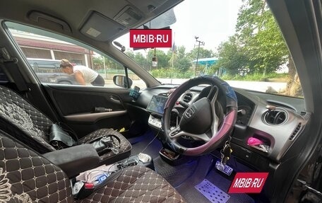 Honda Stream II, 2010 год, 1 070 000 рублей, 7 фотография