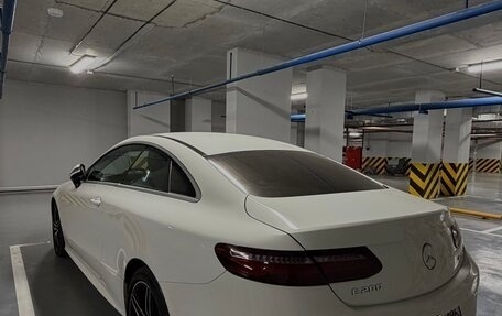 Mercedes-Benz E-Класс, 2019 год, 5 190 000 рублей, 5 фотография