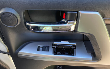 Toyota Land Cruiser 200, 2014 год, 14 500 000 рублей, 6 фотография