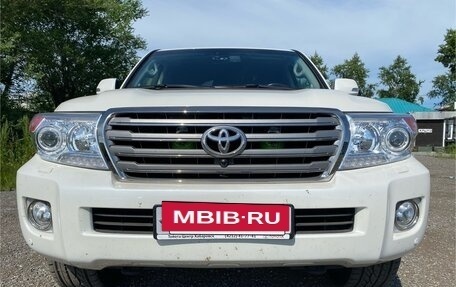 Toyota Land Cruiser 200, 2014 год, 14 500 000 рублей, 2 фотография