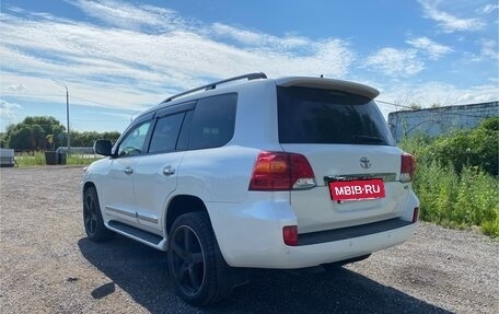 Toyota Land Cruiser 200, 2014 год, 14 500 000 рублей, 10 фотография