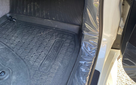 Toyota Land Cruiser 200, 2014 год, 14 500 000 рублей, 37 фотография