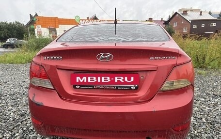 Hyundai Solaris II рестайлинг, 2011 год, 550 000 рублей, 10 фотография