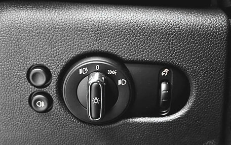 MINI Hatch, 2023 год, 1 700 000 рублей, 13 фотография