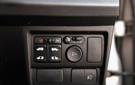 Honda Freed I, 2010 год, 900 000 рублей, 16 фотография