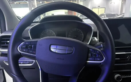 Geely Coolray I, 2025 год, 1 400 000 рублей, 10 фотография