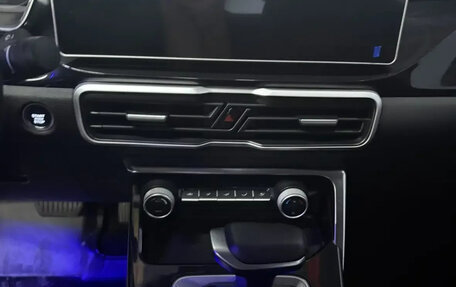 Geely Coolray I, 2025 год, 1 400 000 рублей, 7 фотография