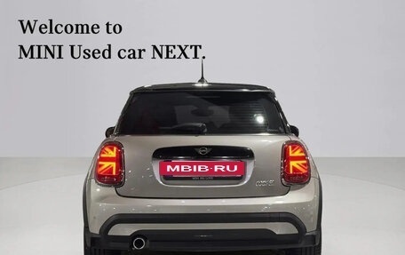 MINI Hatch, 2023 год, 1 750 000 рублей, 4 фотография
