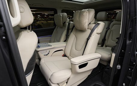 Mercedes-Benz V-Класс, 2026 год, 14 390 000 рублей, 24 фотография