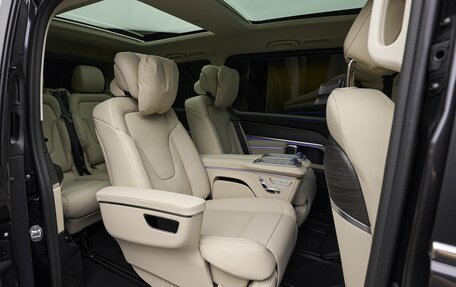 Mercedes-Benz V-Класс, 2026 год, 14 390 000 рублей, 28 фотография