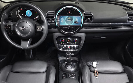 MINI Clubman, 2023 год, 1 800 000 рублей, 10 фотография