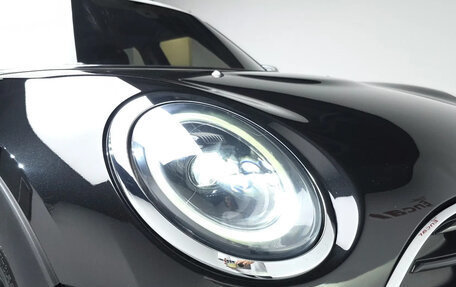 MINI Clubman, 2023 год, 1 800 000 рублей, 5 фотография