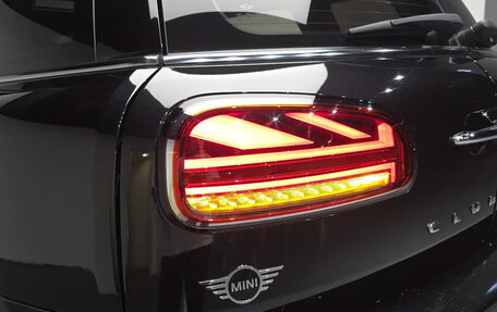 MINI Clubman, 2023 год, 1 800 000 рублей, 6 фотография