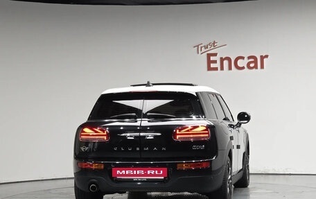 MINI Clubman, 2023 год, 1 800 000 рублей, 4 фотография