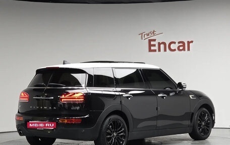 MINI Clubman, 2023 год, 1 800 000 рублей, 3 фотография