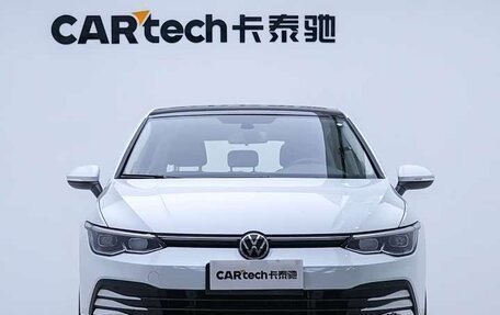 Volkswagen Golf VIII, 2021 год, 10 фотография
