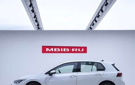 Volkswagen Golf VIII, 2021 год, 11 фотография