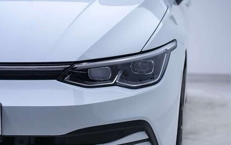 Volkswagen Golf VIII, 2021 год, 21 фотография