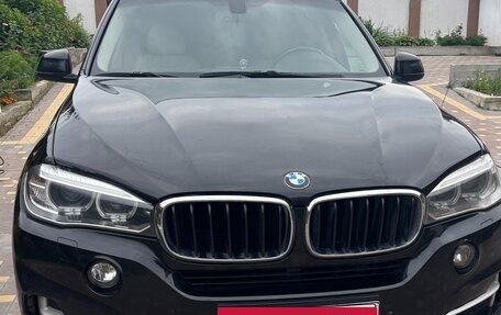 BMW X5, 2016 год, 3 000 000 рублей, 2 фотография