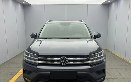 Volkswagen Tharu, 2022 год, 1 800 000 рублей, 2 фотография