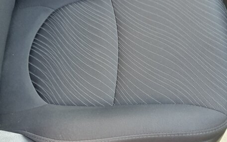 Hyundai Solaris II рестайлинг, 2015 год, 1 155 000 рублей, 27 фотография