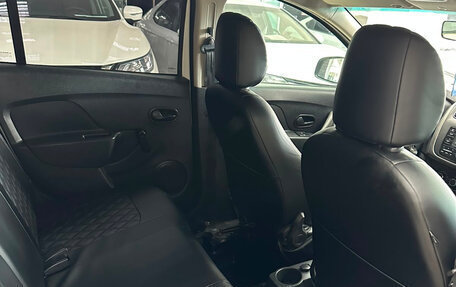 Renault Logan II, 2019 год, 550 000 рублей, 17 фотография
