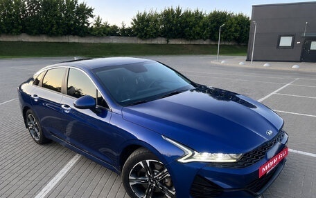 KIA K5, 2021 год, 2 300 000 рублей, 8 фотография