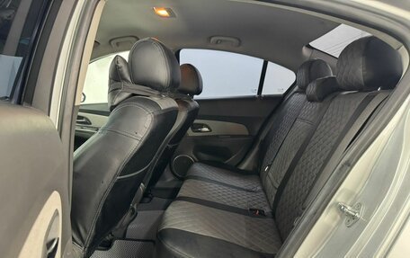 Chevrolet Cruze II, 2010 год, 650 000 рублей, 20 фотография