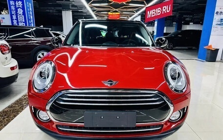 MINI Clubman, 2018 год, 1 777 000 рублей, 2 фотография