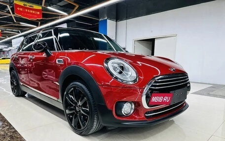 MINI Clubman, 2018 год, 1 777 000 рублей, 3 фотография