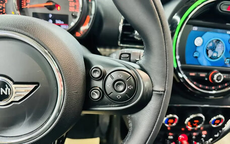 MINI Clubman, 2018 год, 1 777 000 рублей, 32 фотография