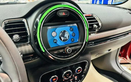 MINI Clubman, 2018 год, 1 777 000 рублей, 26 фотография