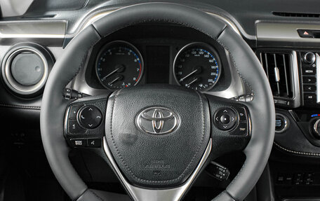 Toyota RAV4, 2019 год, 2 599 000 рублей, 14 фотография