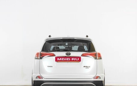 Toyota RAV4, 2019 год, 2 599 000 рублей, 6 фотография