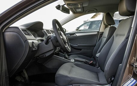 Volkswagen Jetta VI, 2011 год, 828 000 рублей, 15 фотография