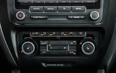 Volkswagen Jetta VI, 2011 год, 828 000 рублей, 26 фотография