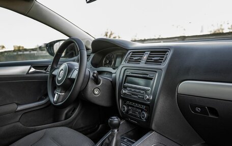 Volkswagen Jetta VI, 2011 год, 828 000 рублей, 29 фотография