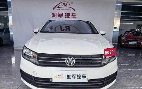 Volkswagen Santana, 2022 год, 850 000 рублей, 2 фотография