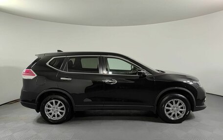 Nissan X-Trail, 2017 год, 1 670 000 рублей, 5 фотография