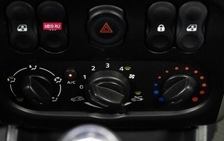 Nissan Almera, 2015 год, 650 000 рублей, 21 фотография