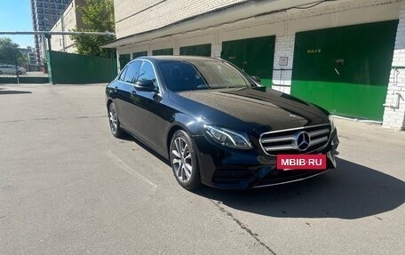 Mercedes-Benz E-Класс, 2019 год, 3 400 000 рублей, 4 фотография