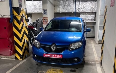 Renault Sandero II рестайлинг, 2016 год, 500 000 рублей, 1 фотография