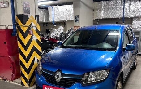 Renault Sandero II рестайлинг, 2016 год, 500 000 рублей, 3 фотография