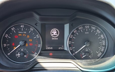 Skoda Octavia, 2014 год, 800 000 рублей, 30 фотография