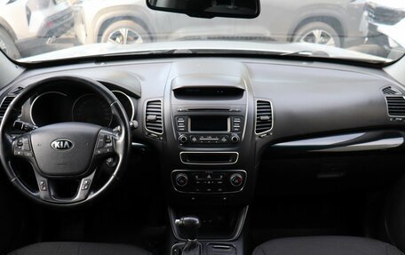 KIA Sorento II рестайлинг, 2012 год, 1 650 000 рублей, 13 фотография